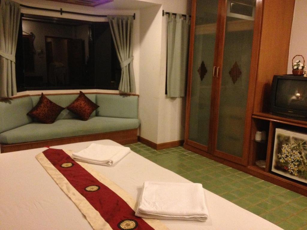 Your Place Inn Karon Buitenkant foto